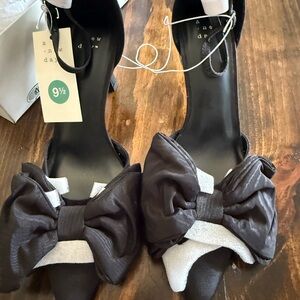 Grace Black and White Bow Heels